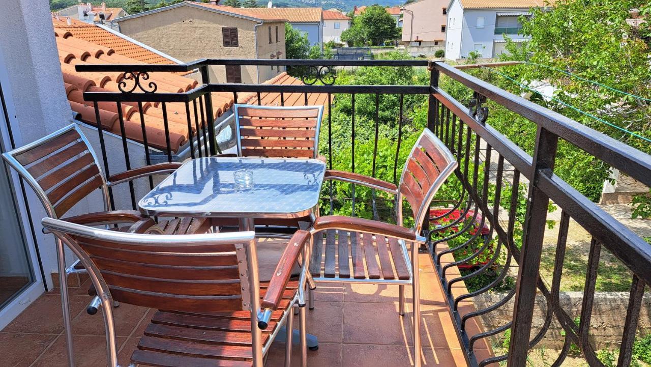 Cozy Apartments Baska Dış mekan fotoğraf